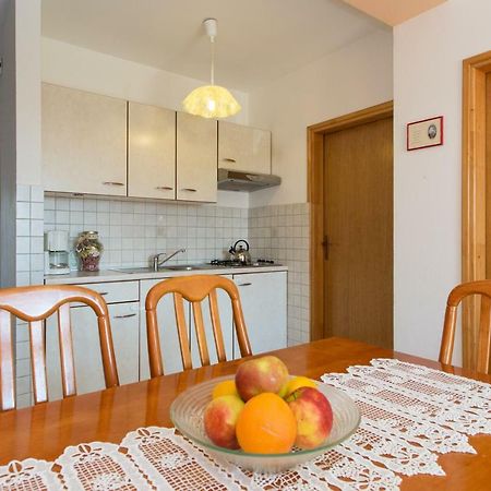 Apartments Bonifacic Punat Extérieur photo