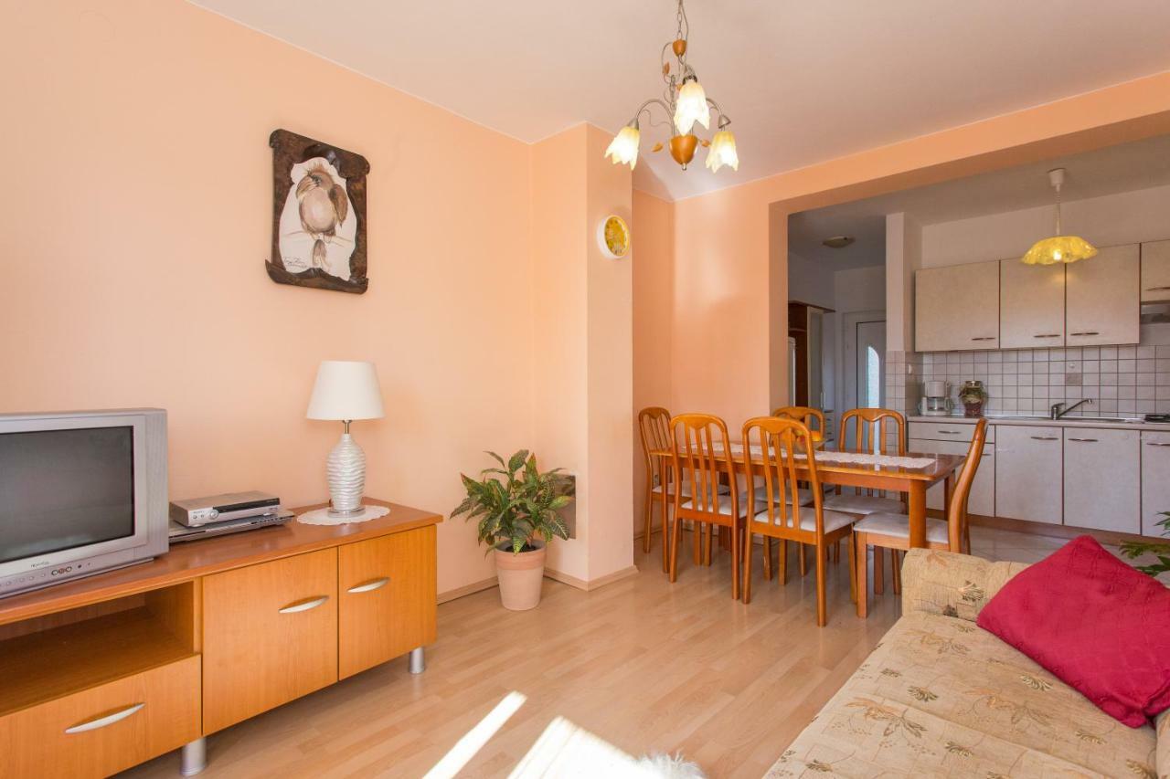 Apartments Bonifacic Punat Extérieur photo