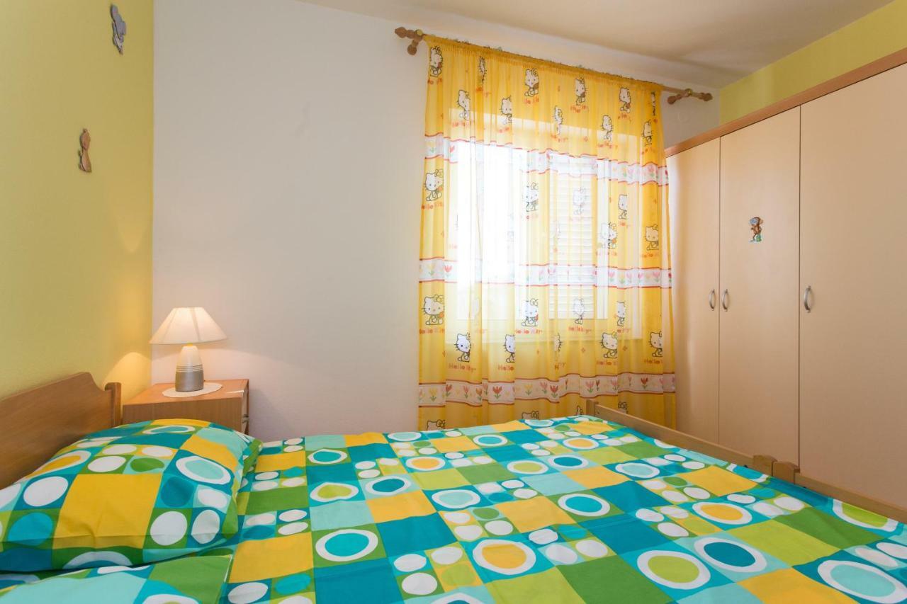 Apartments Bonifacic Punat Extérieur photo